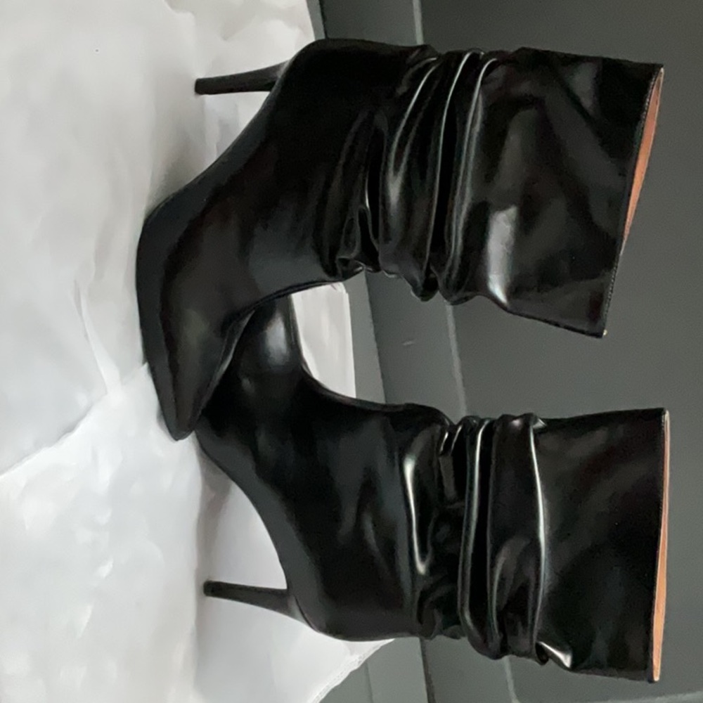 Jeffrey Campbell Black Stiletto Heeled Boots - Picture 8 of 8